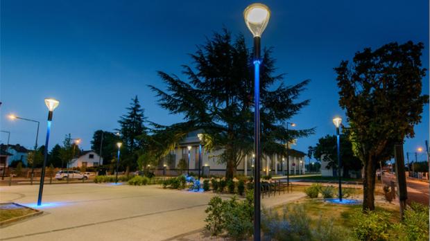 Philips Metronomis LED-Außenleuchten spielen mit Licht und Schatten