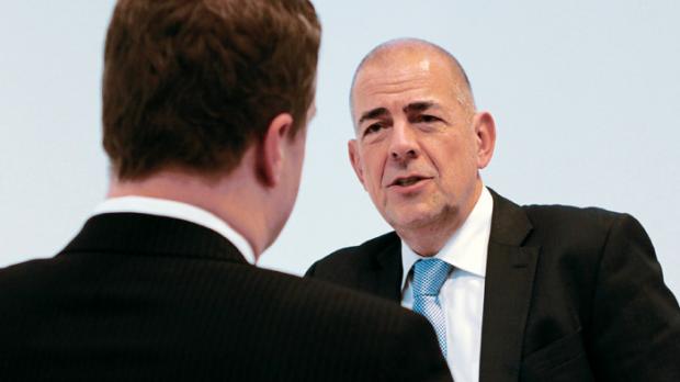 Dr. Ulrich Schumacher, CEO der Zumtobel Gruppe und Markus Helle
