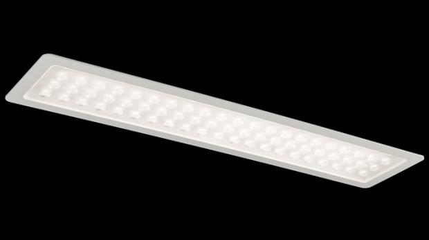 Effiziente LED-Leuchten illuminieren geschichtsträchtige Räume mit hohen Decken