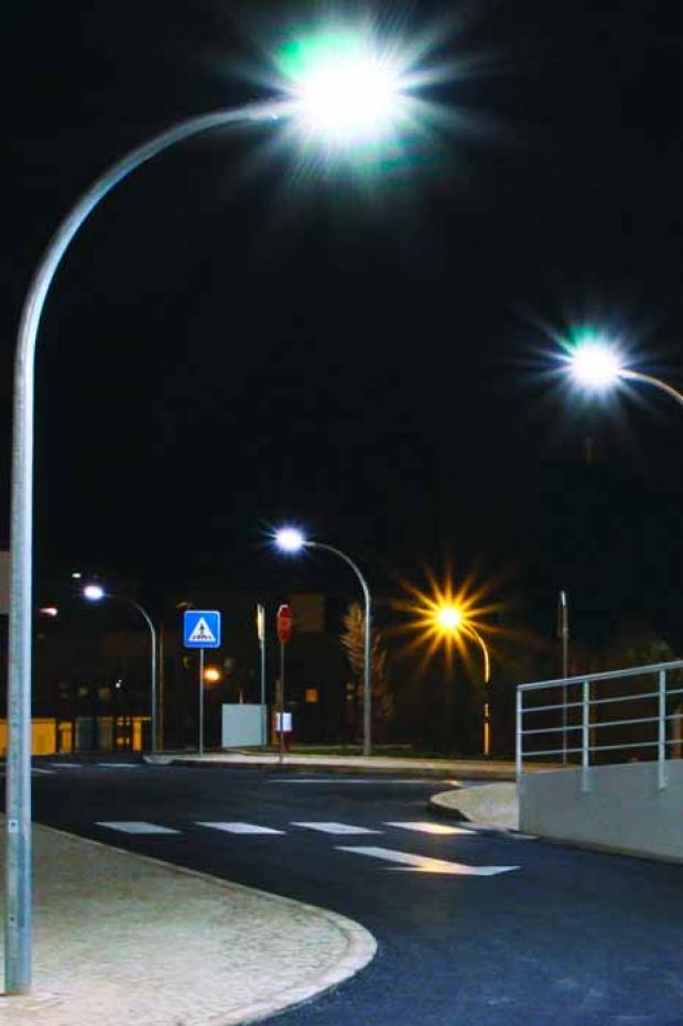 Flexible Straßenbeleuchtung für alle Lichtverhältnisse