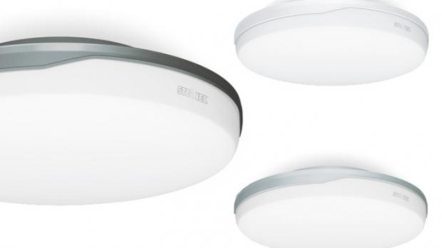 Die RS PRO LED R1 von Steinel Professional ist in den Ausführungen Silber, Weiß und Anthrazit mit einer Funktionsgarantie von 5 Jahren erhältlich. 
