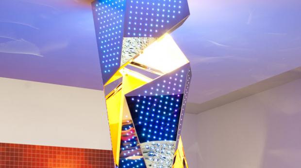 Kreative Lichtgestaltung in Zusammenarbeit mit Daniel Libeskind