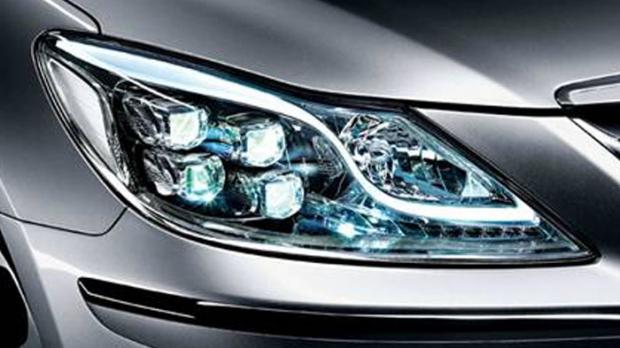 LED-Kfz-Scheinwerfer für Spitzenmodell eines weltweit führenden  Autoherstellers - HIGHLIGHT