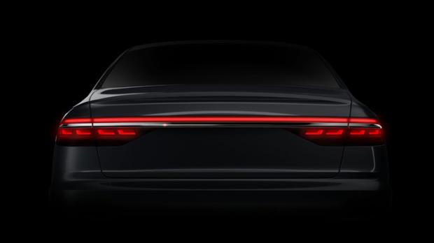 Heckleuchte mit OLED-Technologie von Hella im Audi A8