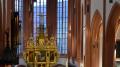 Im Hauptschiff des imposanten Sakralbaus kommen klassische Pendelleuchten zum Einsatz. Foto: Evang-Luth. Kirchengemeinde Bayreuth-Stadtkirche