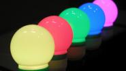 Farbige LEDs in "Glühlampen"-Design