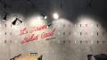 Beleuchtung von Innermost in der KFC-Filiale Venedig Santa Lucia: Pendelleuchte Latitude