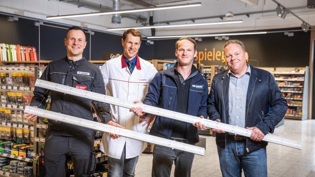 E-line next LED von Oktalite begeistert Marktleiter David Karsten und die Beleuchtungsexperten