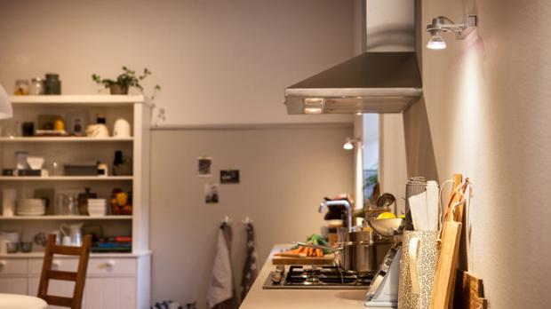 Philips GU10 LED-classic-Spots aus Glas
