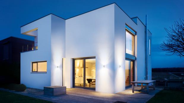 Hausfassade mit L910 LED
