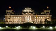 Viele Gäste aus Politik, Verwaltung und Wirtschaft waren zum Einschaltzeremoniell der Reichstagsillumination, am 22. Mai, nach Berlin gekommen und ... Foto: Stiftung Lebendige Stadt
